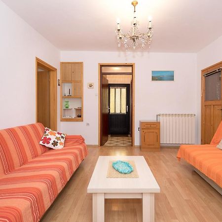 Apartment Stefano Vrh  المظهر الخارجي الصورة